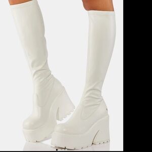 Elegant White Platform Boots